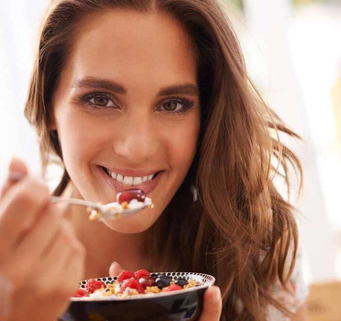 What the Healthiest Populations Eat Daily — 11 Habits Worth Stealing
