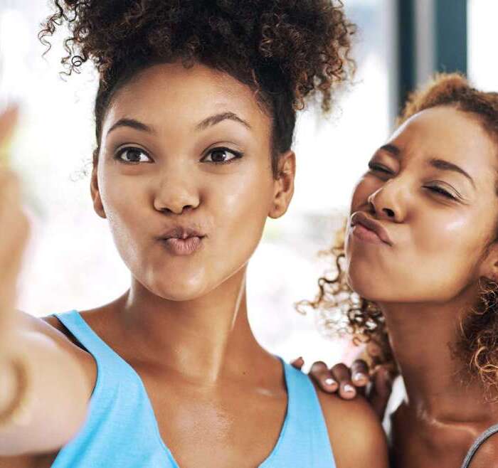 What Makeup Actually Does to How You Are Perceived — The Psychology and Science